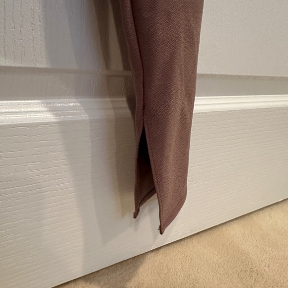 Elegant Brown Women's Top - Picture 4 of 6